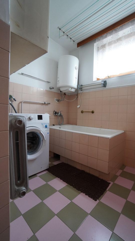 dom wolnostojący, 5 pokoi Gorlice, ul. Węgierska. Zdjęcie 16