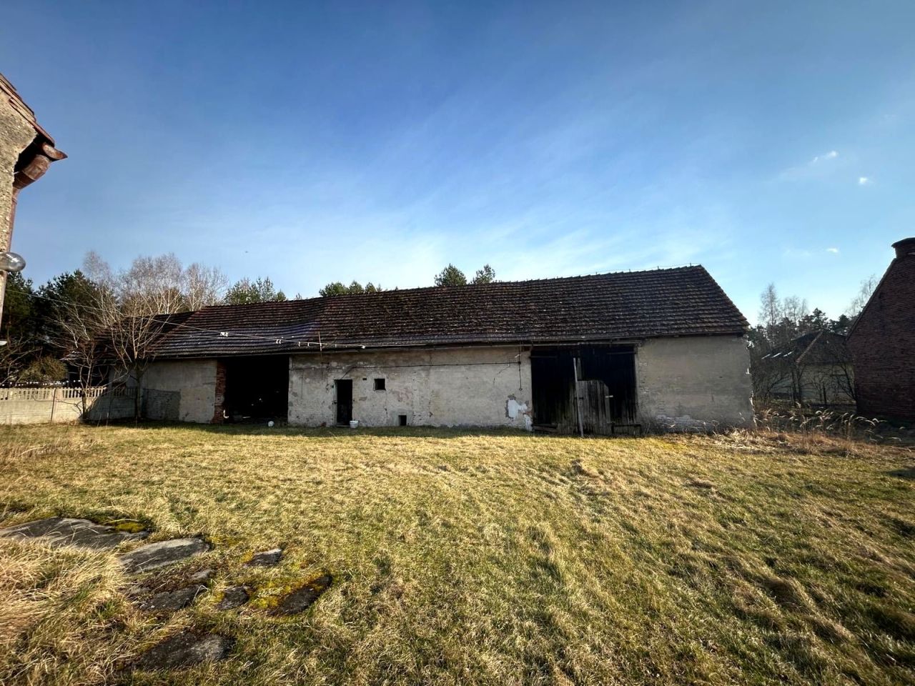 dom wolnostojący, 2 pokoje Ładza. Zdjęcie 14