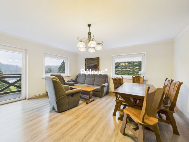 dom wolnostojący, 10 pokoi Warkałki. Zdjęcie 11