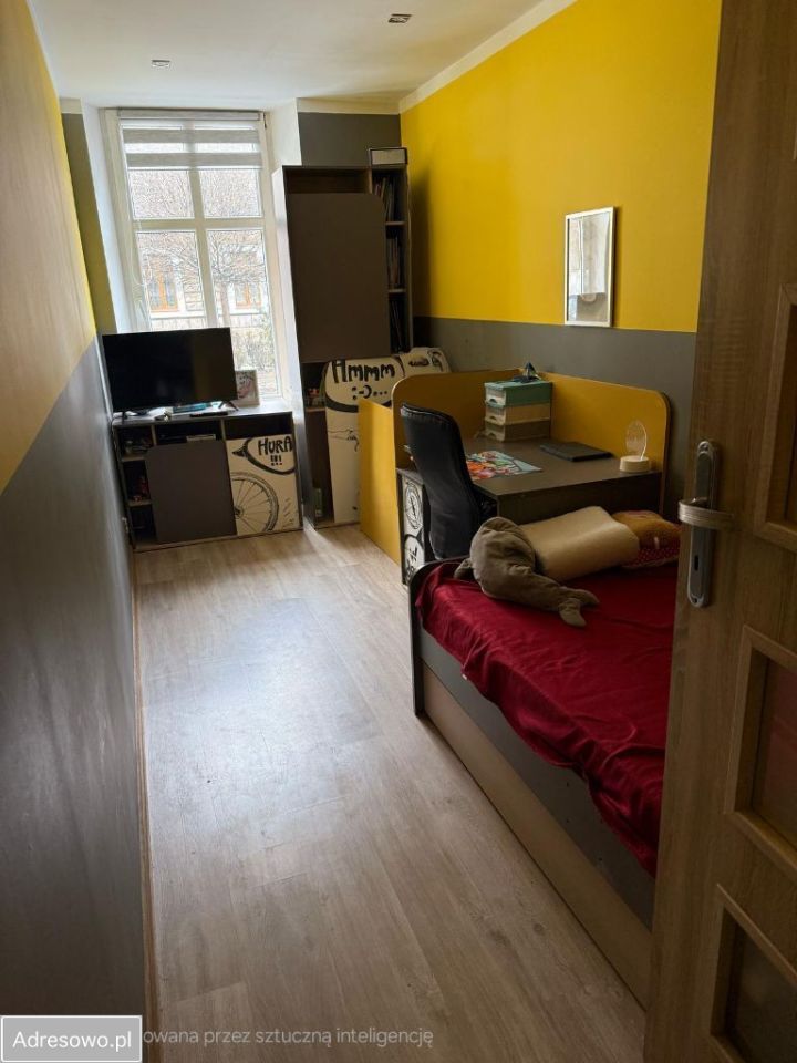 Mieszkanie 4-pokojowe Legnica Centrum, ul. Waleriana Łukasińskiego. Zdjęcie 3