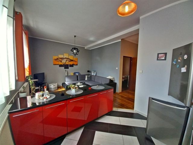 dom szeregowy, 12 pokoi Orłowice. Zdjęcie 12