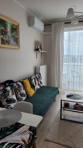 Mieszkanie 2-pokojowe Warszawa Włochy, ul. Łopuszańska. Zdjęcie 1