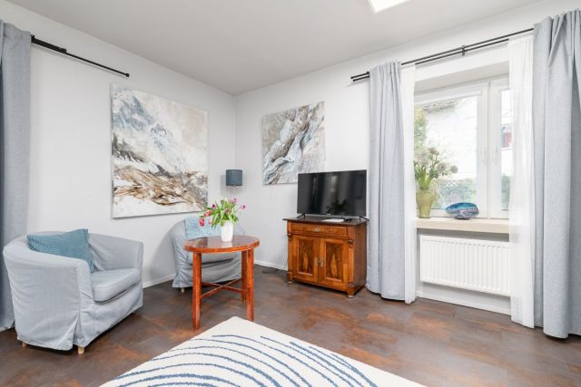 dom wolnostojący, 9 pokoi Łomianki, ul. Gościńcowa. Zdjęcie 14