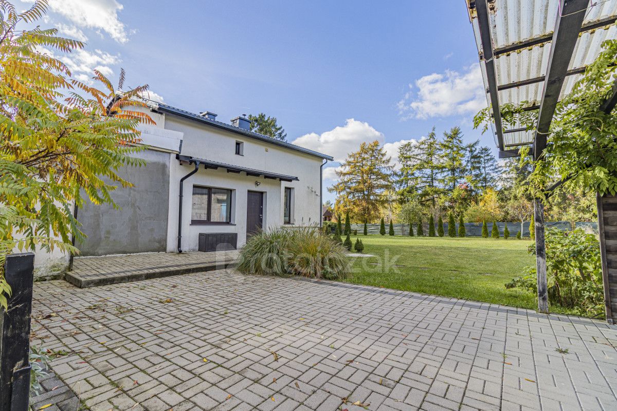 dom wolnostojący, 6 pokoi Kamień, ul. Kieleńska. Zdjęcie 2