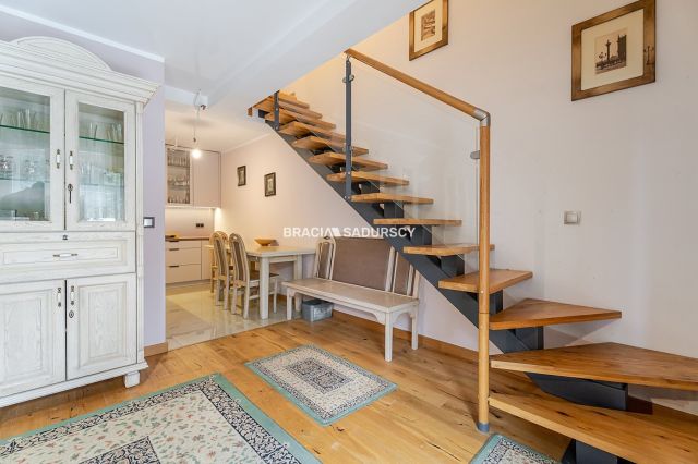 Mieszkanie 3-pokojowe Kraków Swoszowice, ul. Leona Petrażyckiego. Zdjęcie 25