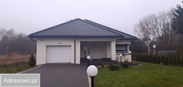 dom wolnostojący, 4 pokoje Kuligów, ul. Załubicka. Zdjęcie 1