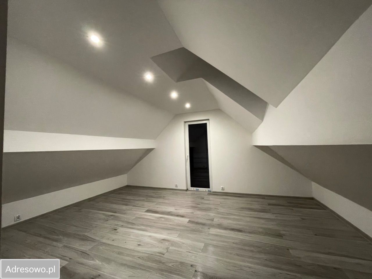 dom wolnostojący, 3 pokoje Płaza, ul. Lipowiecka. Zdjęcie 8