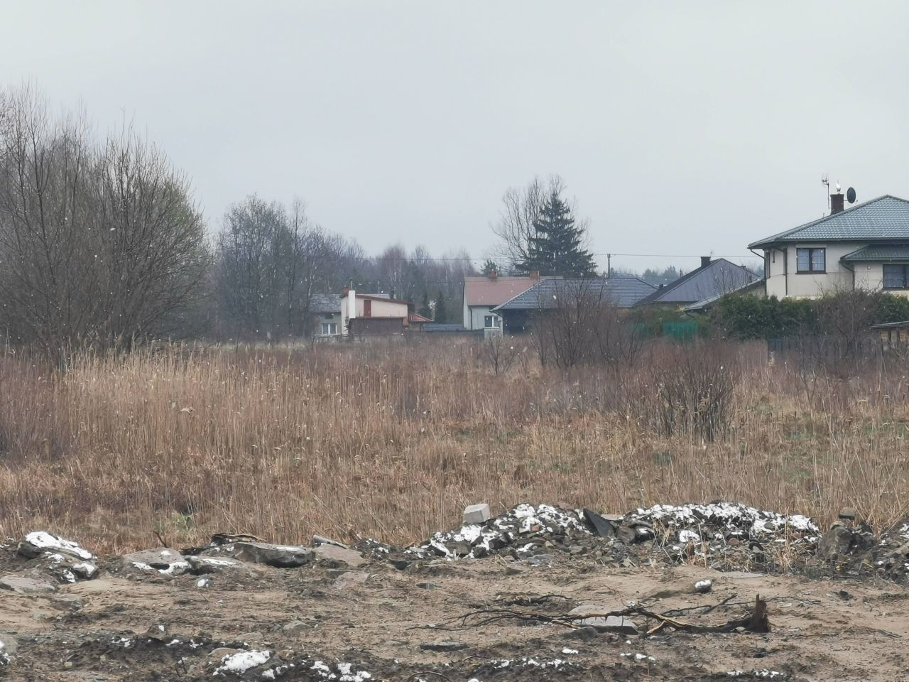 Działka rekreacyjna Targówka, ul. Osiedlowa