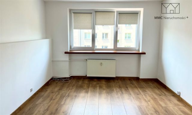 Lokal Chorzów Batory, pl. Stefana Batorego. Zdjęcie 2