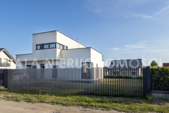 dom wolnostojący, 4 pokoje Strzelce Górne. Zdjęcie 5