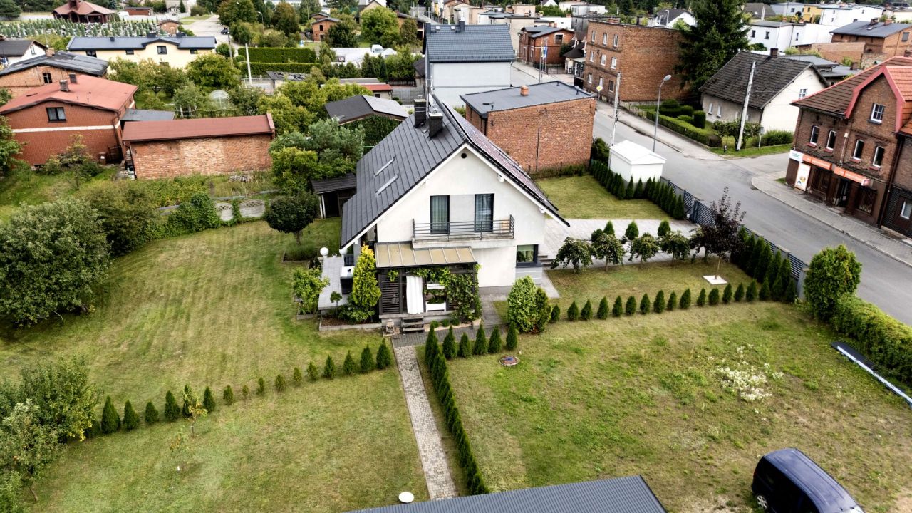 dom wolnostojący, 4 pokoje Kalety Jędrysek, ul. ks. Rogowskiego. Zdjęcie 5