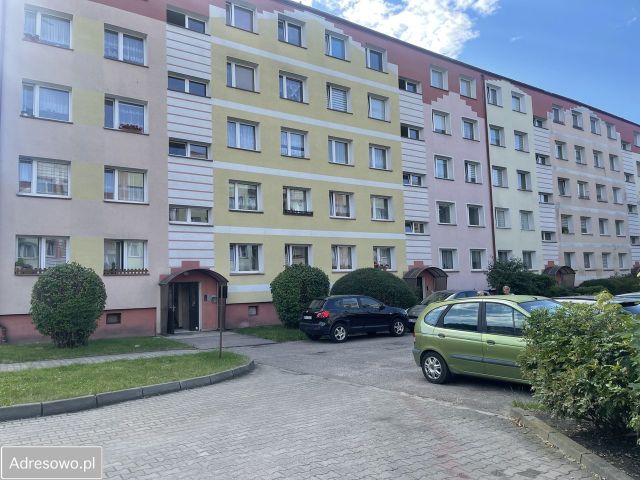 Mieszkanie 3-pokojowe Białogard, ul. Lelewela. Zdjęcie 1