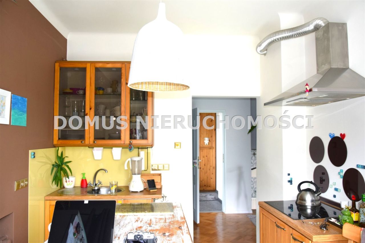 dom wolnostojący, 6 pokoi Koluszki. Zdjęcie 4