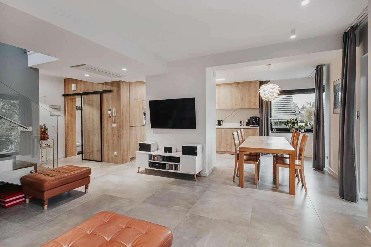 dom wolnostojący, 6 pokoi Zielonki, ul. Kanadyjska. Zdjęcie 5