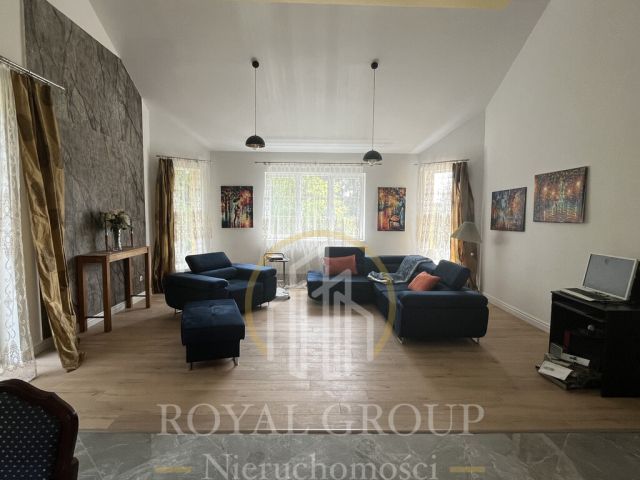 dom wolnostojący, 6 pokoi Dys. Zdjęcie 11