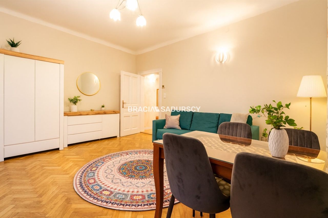 Mieszkanie 2-pokojowe Kraków Stare Miasto, ul. Bosacka. Zdjęcie 2