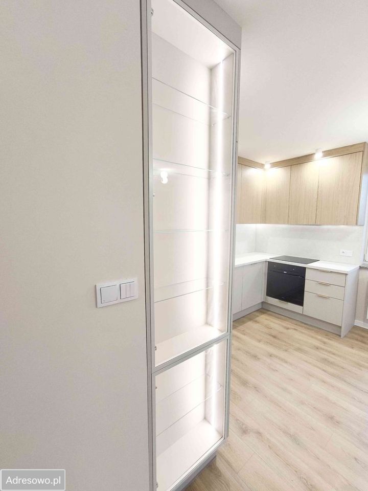 Mieszkanie 3-pokojowe Zielona Góra Centrum, ul. Szlachecka. Zdjęcie 3