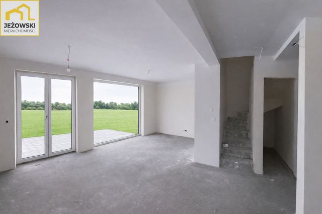 bliźniak, 5 pokoi Baszki. Zdjęcie 5