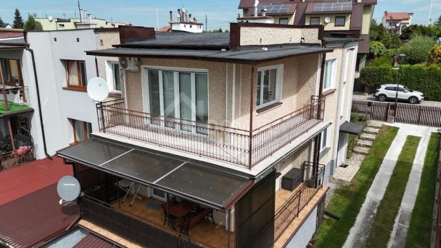 Mieszkanie 3-pokojowe Staszów, ul. Ignacego Raczyńskiego. Zdjęcie 3