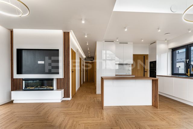 dom wolnostojący, 4 pokoje Bratkowice. Zdjęcie 3