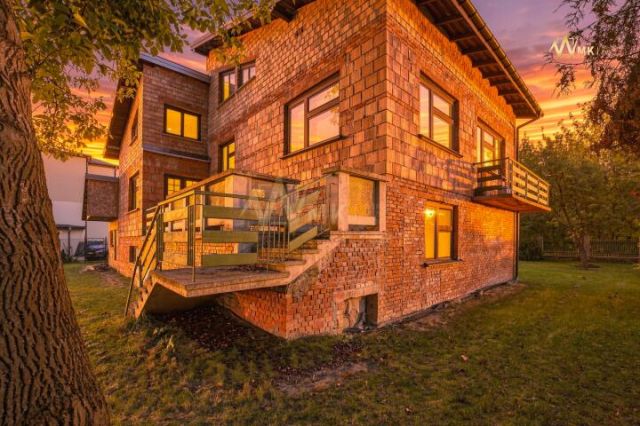 dom wolnostojący, 8 pokoi Tarnów, ul. Stefanii Sempołowskiej. Zdjęcie 4