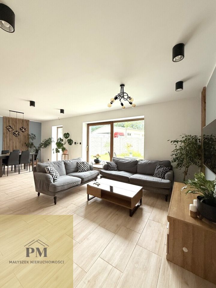 dom szeregowy, 5 pokoi Bobolice, ul. Ogrodowa. Zdjęcie 2