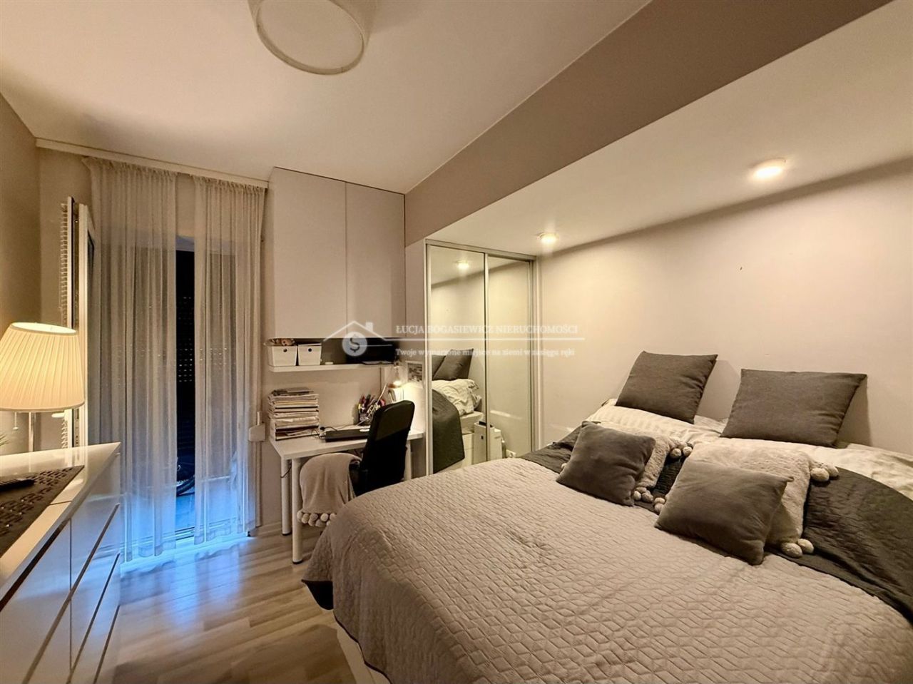 Mieszkanie 3-pokojowe Bielsko-Biała. Zdjęcie 30