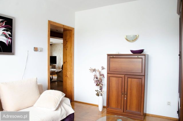 dom wolnostojący, 8 pokoi Ostrów Wielkopolski, ul. kard. M. Ledóchowskiego. Zdjęcie 12