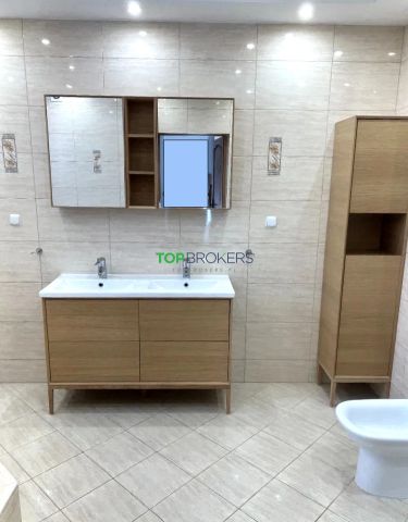 dom szeregowy, 7 pokoi Warszawa Targówek. Zdjęcie 4