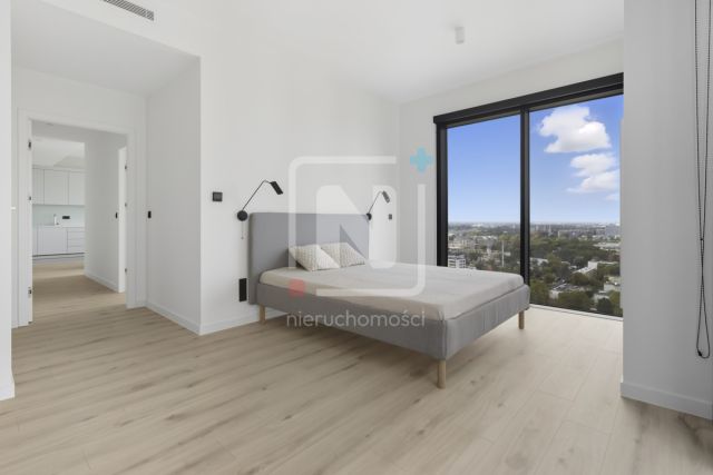 Mieszkanie 3-pokojowe Warszawa Wola, ul. Prosta. Zdjęcie 1