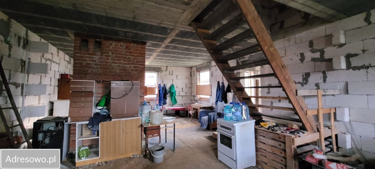 dom wolnostojący, 5 pokoi Sady. Zdjęcie 6