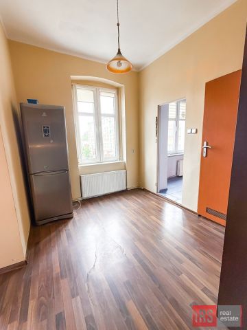 Mieszkanie 4-pokojowe Dzierżoniów, ul. Rzeźnicza. Zdjęcie 5