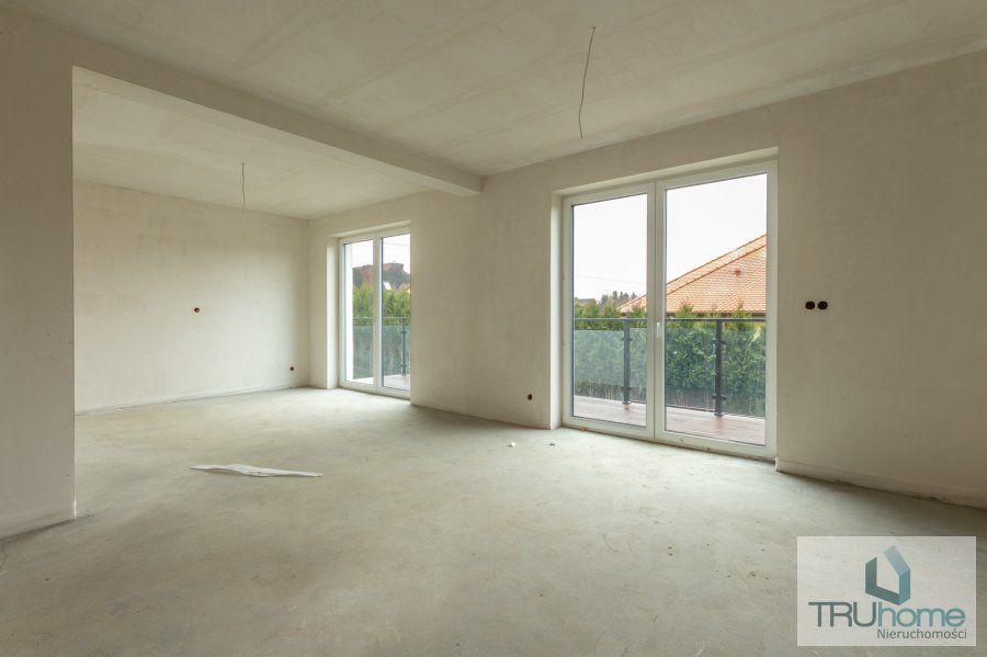 Mieszkanie 4-pokojowe Bielsko-Biała Kamienica, ul. Kowalska. Zdjęcie 2