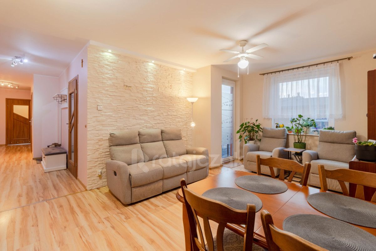 Mieszkanie 4-pokojowe Wejherowo, ul. Franciszka Fenikowskiego. Zdjęcie 2