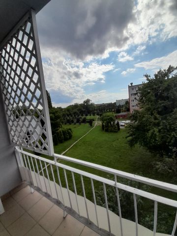 Mieszkanie 3-pokojowe Tomaszów Mazowiecki Niebrów, ul. Dzieci Polskich. Zdjęcie 1