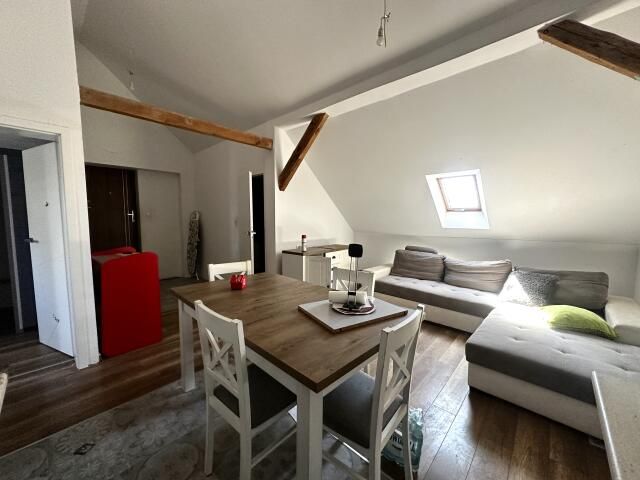 siedlisko, 5 pokoi Brunów. Zdjęcie 2