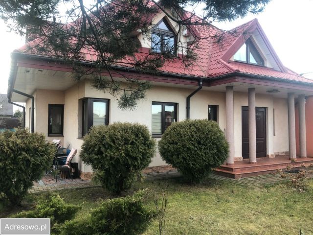 dom wolnostojący, 5 pokoi Rybienko Nowe, ul. Calineczki. Zdjęcie 1