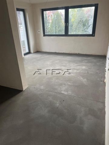 Biuro Wrocław Krzyki, Brossa boczna Śleżnej BUDYNEK INWESTYCYJNY. Zdjęcie 12