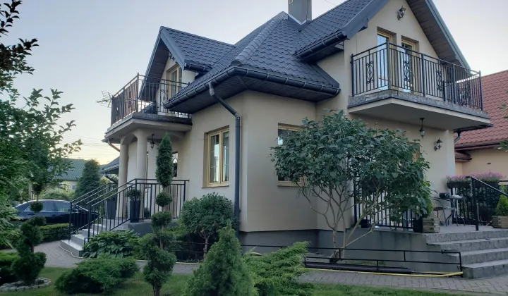 dom wolnostojący, 5 pokoi Dąbrowa Białostocka, ul. Wierzbowa