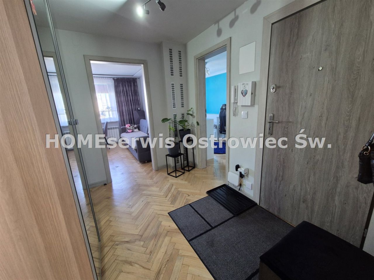 Mieszkanie 3-pokojowe Ostrowiec Świętokrzyski Centrum. Zdjęcie 5