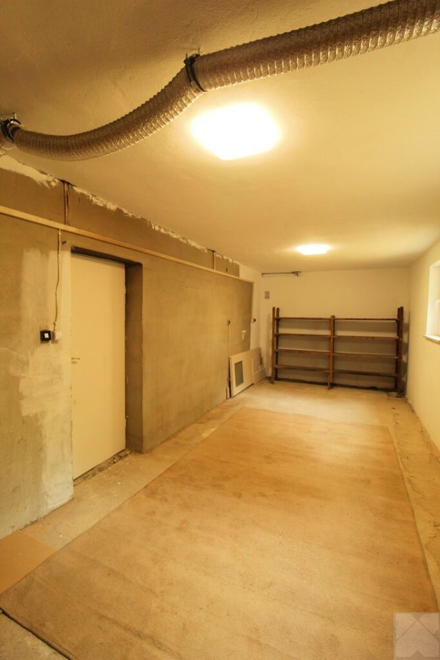 dom wolnostojący, 10 pokoi Łętownia. Zdjęcie 9