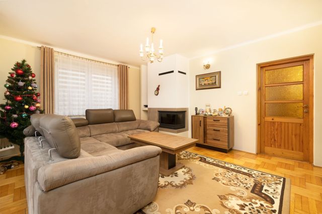 dom wolnostojący, 6 pokoi Błażowa. Zdjęcie 7