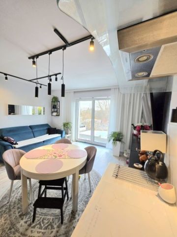 Mieszkanie 3-pokojowe Pruszcz Gdański. Zdjęcie 1