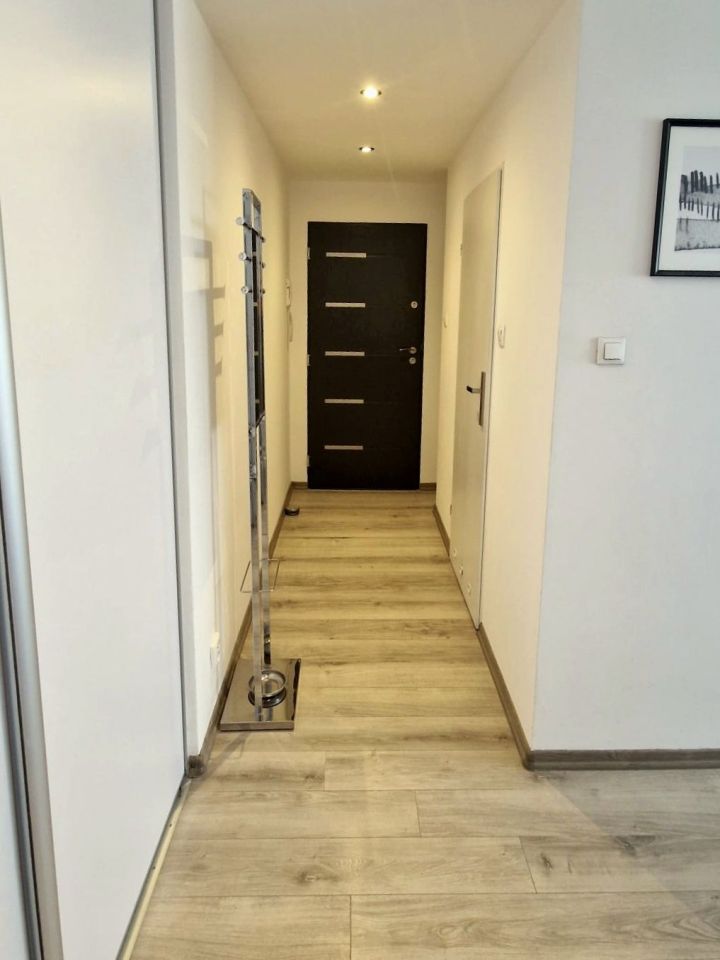 Mieszkanie 2-pokojowe Bielawa, os. Włókniarzy. Zdjęcie 3