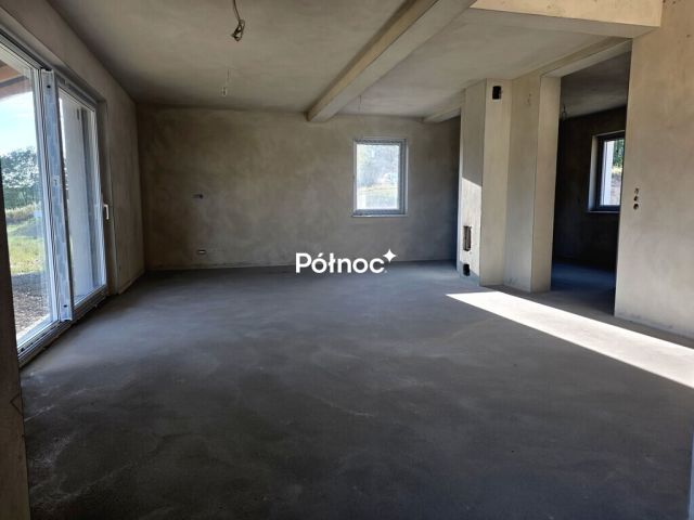 dom wolnostojący, 4 pokoje Kobylec. Zdjęcie 4