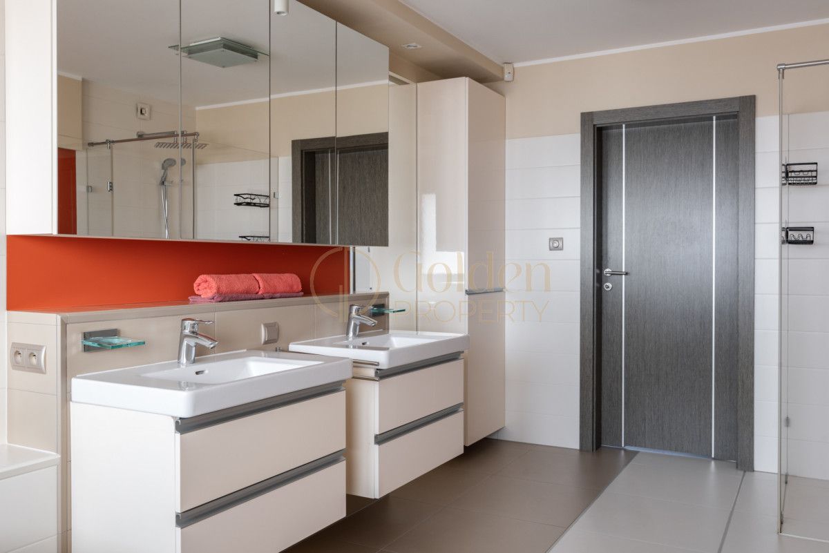 dom wolnostojący, 7 pokoi Straszyn, ul. Jowisza. Zdjęcie 19