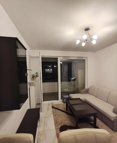 Mieszkanie 2-pokojowe Warszawa Ursus, ul. Tadeusza Hennela. Zdjęcie 1