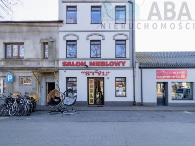 Lokal Babiak, pl. Wolności. Zdjęcie 1