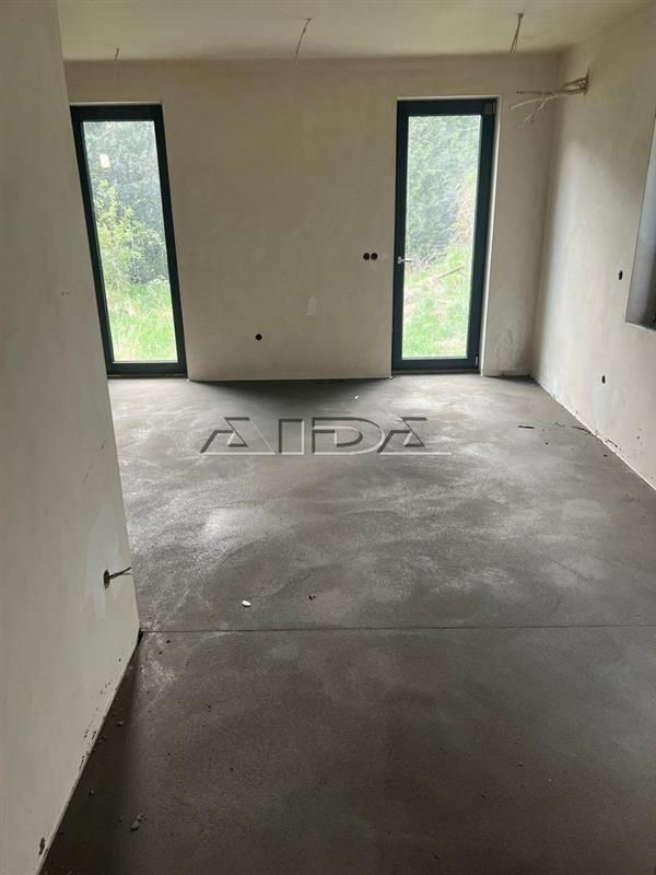 Biuro Wrocław Krzyki, Brossa boczna Śleżnej BUDYNEK INWESTYCYJNY. Zdjęcie 13