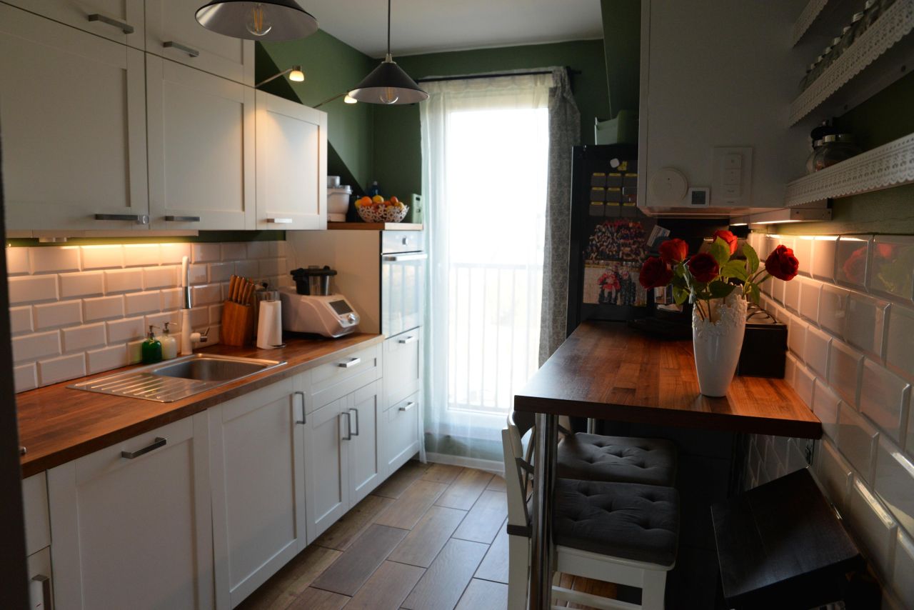 Mieszkanie 3-pokojowe Zakrzowiec. Zdjęcie 1